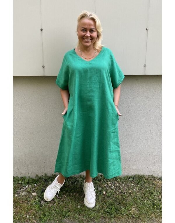 BOML Green Pure Linen 3/4 sleeves Dress